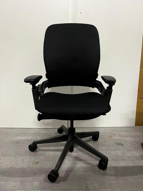 Steelcase Leap V2 Full Option -  Ergonomische Bureaustoel, Huis en Inrichting, Bureaustoelen, Bureaustoel, Zwart, Nieuw, Ergonomisch