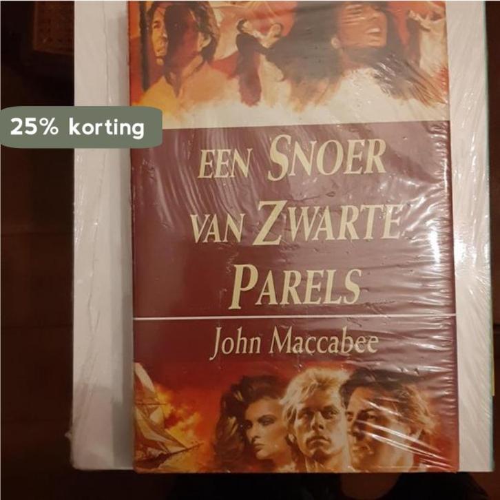 Een snoer van zwarte parels 9789067902830 Maccabee, Boeken, Romans, Gelezen, Verzenden