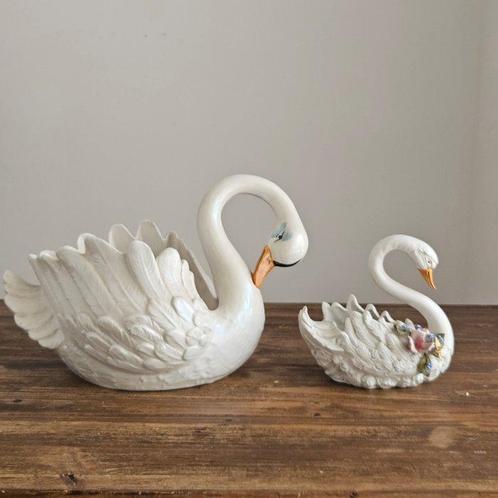 Vaas (2) - Zwaan - Porselein - theelichthouder, Antiek en Kunst, Curiosa en Brocante