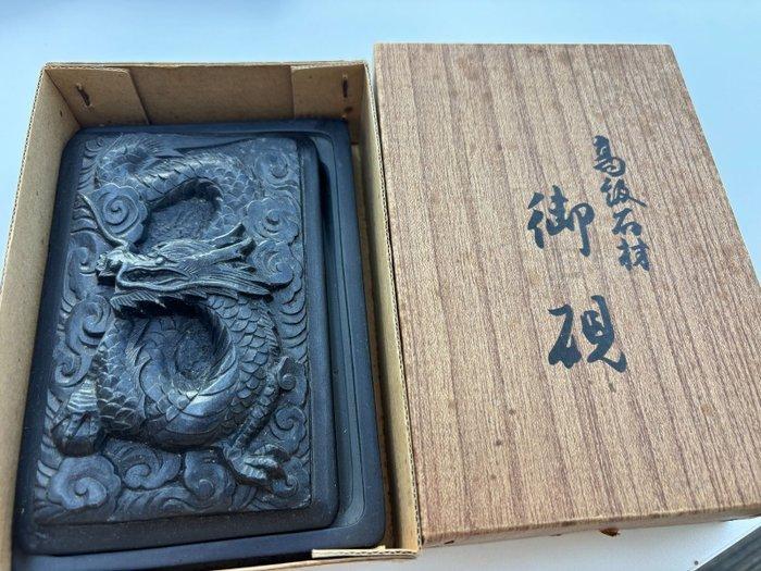 Antieke Chinese drakinktsteen met houten doos – Hoogwaardige, Antiek en Kunst, Antiek | Overige Antiek