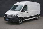 Volkswagen Crafter 35 2.0 TDI L3H3 140PK | Trekhaak | Camera, Auto's, Bestelauto's, Automaat, Gebruikt, Euro 6, Volkswagen