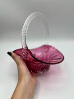 Serveerschaal - Glas - Cranberry glazen mand, Antiek en Kunst