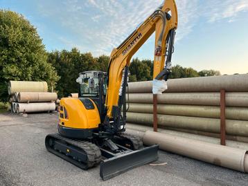 Shantui minigraver Yanmar Diesel 5.8 ton AIRCO mini graver beschikbaar voor biedingen