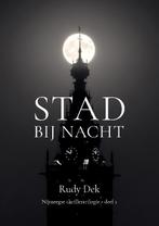 Stad bij nacht / Nijmeegse thriller / 1 9789492435217, Boeken, Verzenden, Gelezen, Rudy Dek