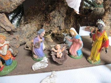 Kerststal (11) - Vintage Italiaanse kerststal 11 stuks beschikbaar voor biedingen