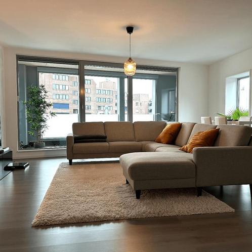 Licht loft appartement met balkon gevonden in Weert, Huizen en Kamers, Huizen te huur, Direct bij eigenaar, Appartement