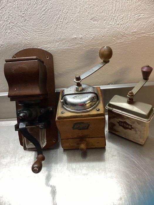 Koffiemolen (3) - hout, glas, metaal, kunststof, Antiek en Kunst, Antiek | Keukenbenodigdheden