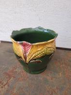 Jardinière - Cache-pot met kastanjebladeren. - Aardewerk -