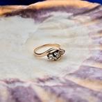 Gouden ring met diamant | 0,19 ct. (rond briljant, geelgoud), Gebruikt, Overige kleuren, Ophalen of Verzenden, 17 tot 18