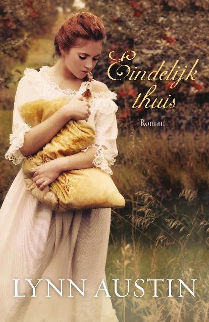 Eindelijk thuis 9789029721974 Lynn Austin, Boeken, Romans, Zo goed als nieuw, Verzenden