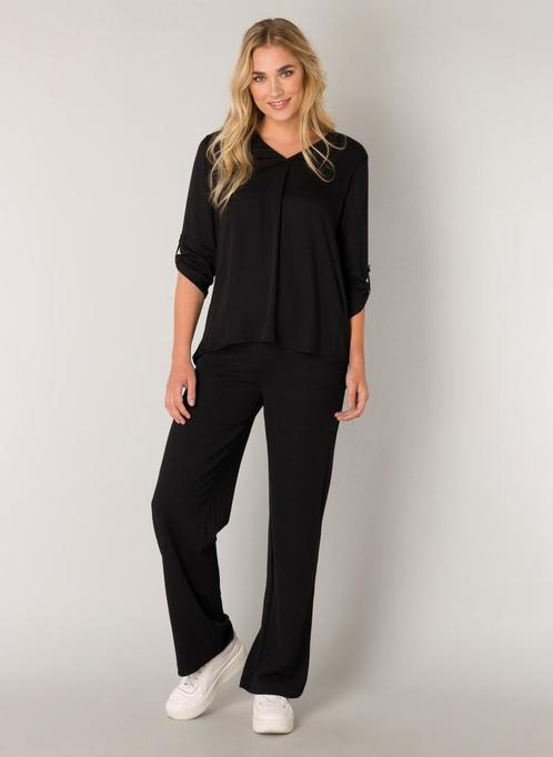 Base Level blouse Yani Maat:, Kleding | Dames, Blouses en Tunieken, Overige kleuren, Nieuw, Verzenden