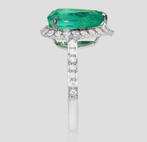 Verlovingsring - 14 karaat Witgoud - 4.90ct. tw. Smaragd -