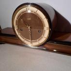 Kaminwatch - Franz Hermle & Sohn - Vintage Notenhout,