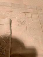 Grote doek met monogram LB - Laken (3) - 320 cm - 235 cm