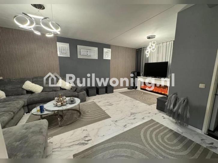 Gezellig huis in Nederweert zoekt woning in Weert (Limburg), Huizen en Kamers, Woningruil, Limburg