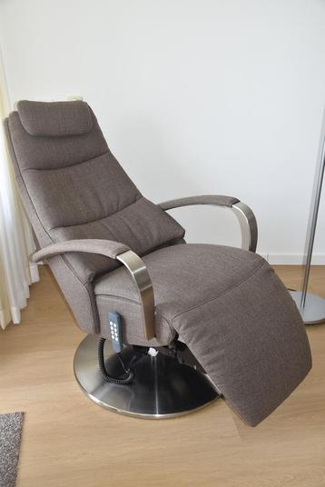 Online veiling van Prominent Relaxfauteuil uit nalatenschap beschikbaar voor biedingen