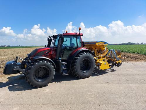 Nieuwe, overjarige pneumatische zaaimachine 24 schijven, Zakelijke goederen, Agrarisch | Werktuigen, Akkerbouw, Bollenteelt, Veehouderij