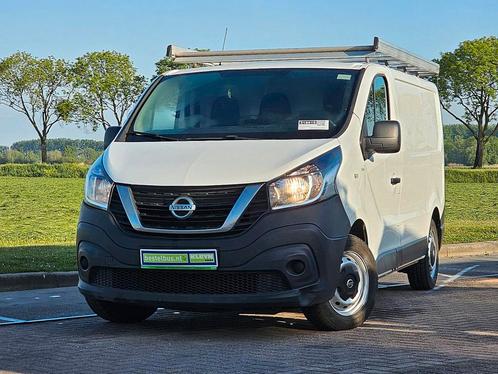 Nissan nv 300, Auto's, Bestelauto's, Lease, Handgeschakeld, Financial lease, Wit, Diesel, ABS, Airconditioning, Centrale vergrendeling