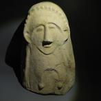 Kanaäniet Terracotta Borstbeeld van een vrouwelijke