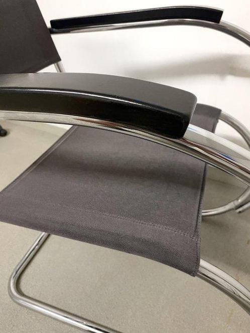 Thonet - Ludwig Mies van der Rohe - Stoel (2) - S 533 F -, Antiek en Kunst, Antiek | Meubels | Stoelen en Banken