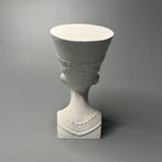 Beeldje - Nefertiti, Queen of Ancient Egypt - Gips