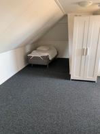 Kamer te huur in Emmen - 20 m² - 2 kamer(s) - 2 kamers, Huizen en Kamers, Overige regio's