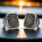 Traditional Celtic Endless Knot - Exclusive Silver Ring -