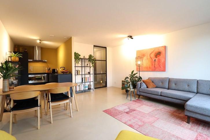 Appartement te huur aan LumiÃ¨restraat in Amsterdam, Huizen en Kamers, Huizen te huur, Noord-Holland