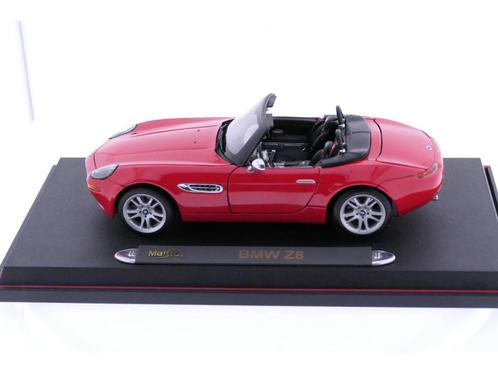 Schaal 1:18 MAISTO 36896 BMW Z8 RED #2472 (Automodellen), Hobby en Vrije tijd, Modelauto's | 1:18, Gebruikt, Maisto, Ophalen of Verzenden