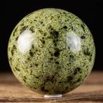 Een verzamelersbol Rare Sphere - Serpentinite en Spessartiet, Antiek en Kunst