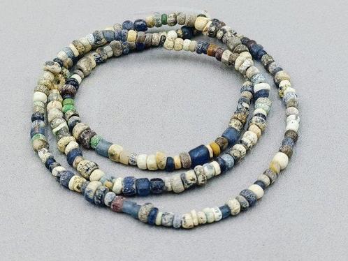 Oud-Romeins, Keizerrijk Glas Bead Necklace - total length 68, Sieraden, Tassen en Uiterlijk, Antieke sieraden