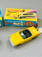 Matchbox 1:64 - Modelauto (2) - Mercedes 350SL and Mercedes, Hobby en Vrije tijd, Nieuw