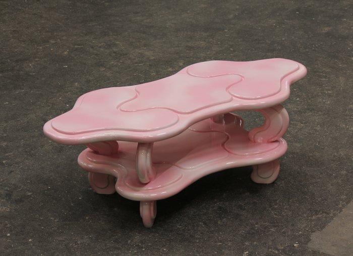 Chai Dienn - Salontafel - Hout, Multiplex, Polyurethaan,, Antiek en Kunst, Kunst | Designobjecten