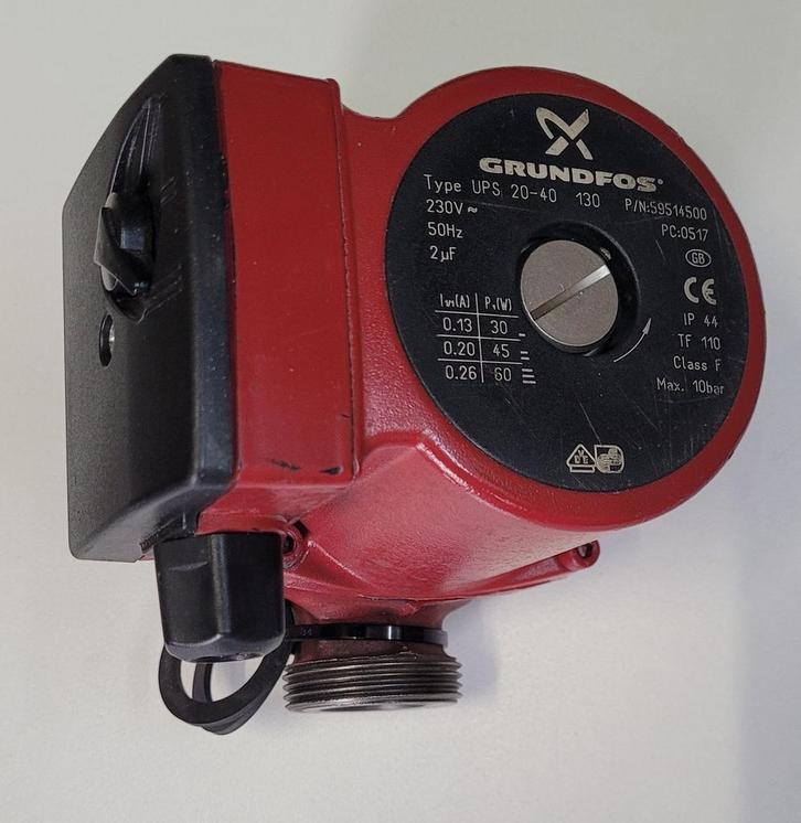 Grundfos pomp  UPS 20-40-130 (1-1/4) nieuw, Doe-het-zelf en Verbouw, Verwarming en Radiatoren, Nieuw, Ophalen of Verzenden