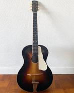 Famos - - Archtopgitaar - Nederland (Zonder Minimumprijs), Muziek en Instrumenten, Snaarinstrumenten | Gitaren | Akoestisch, Nieuw
