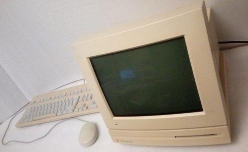 Apple 1992 Restored Macintosh LC ll + 12 monochrome display, Spelcomputers en Games, Spelcomputers | Overige Accessoires