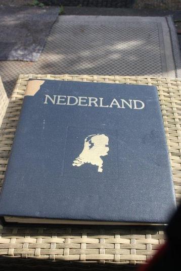 Stockboek - Nederland en Overzeese Rijksdelen 1852/1985 - beschikbaar voor biedingen