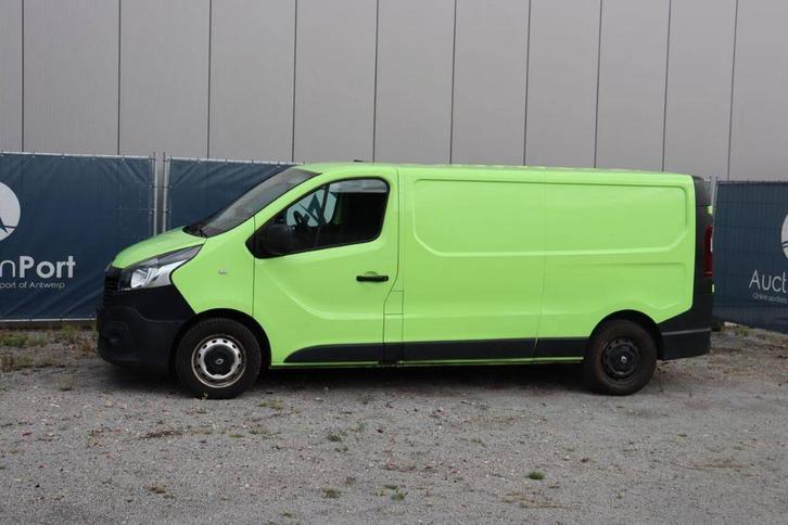 Veiling: Bestelwagen Renault Trafic Diesel 2015, Auto's, Bestelauto's, Handgeschakeld, BTW verrekenbaar, Diesel, Groen, Gebruikt
