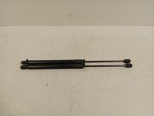 Gasdrukveerset achter Audi Q3  2.0 TFSI quattro 8U0827552A, Auto-onderdelen, Carrosserie en Plaatwerk, ARN erkend, Stiba lid, Erkend duurzaam