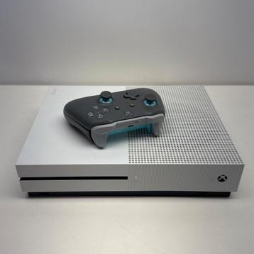 Xbox one s 1TB Incl. Controller | Nette Staat beschikbaar voor biedingen