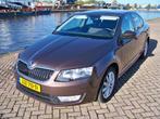Skoda Octavia 2.0 TDI sedan 150 pk NL auto 2017, Dealer onderhouden, Euro 6, Bruin, Elektrische ramen