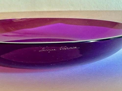 Lalique France - Bord - Gekleurd glas - Geen, Antiek en Kunst, Antiek | Glas en Kristal