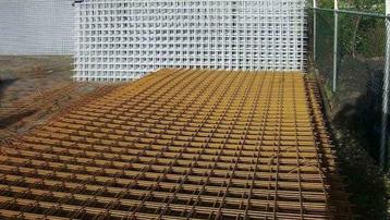 betonmatten 5 mm 15#15 200 x 300 cm € 22- per mat beschikbaar voor biedingen
