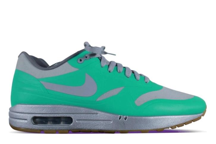 SALE! Nike Air Max 1 iD Teal Hyperfuse • 44.5, Kleding | Heren, Schoenen, Sneakers of Gympen, Ophalen of Verzenden