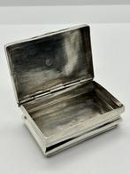 United Kingdom Silverware - Snuifdoos - .925 zilver, Antiek en Kunst
