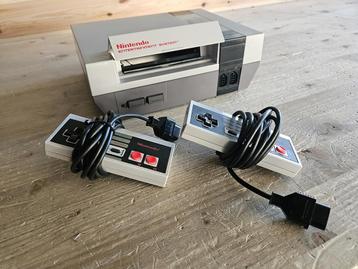 NES - Nintendo Console beschikbaar voor biedingen