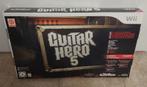 Guitar Hero 5 met gitaar in doos (Nintendo wii tweedehands, Spelcomputers en Games, Games | Nintendo Wii, Ophalen of Verzenden