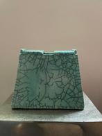 Gesigneerd - Vaas - Keramiek - Turquoise raku vaas