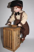 Franklin Poppen Atelier - Pop Danny met Coca Cola step -