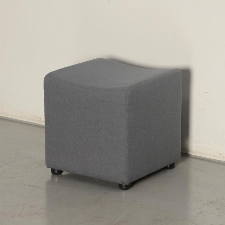 Johanson design poef, antraciet, 43 x 42 x 42, Zakelijke goederen, Kantoor en Winkelinrichting | Kantoormeubilair en Inrichting